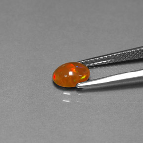 0,62 ctw natürlicher mehrfarbiger Schokoladenopal, Transparent, Transparent / Lichtdurchlässig