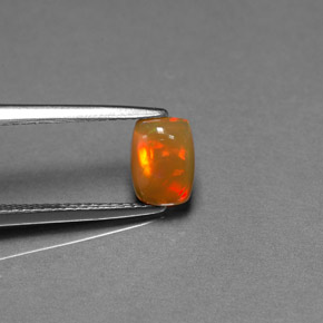 0,67 ctw natürlicher mehrfarbiger Schokoladenopal, Transparent, Transparent / Lichtdurchlässig