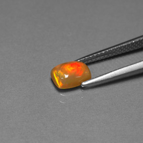 0,67 ctw natürlicher mehrfarbiger Schokoladenopal, Transparent, Transparent / Lichtdurchlässig