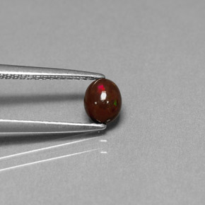 0,32 ctw natürlicher mehrfarbiger Schokoladenopal, Oval Schliff, Lichtundurchlässig