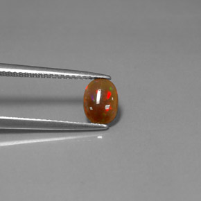 0,43 ctw natürlicher mehrfarbiger Schokoladenopal, Oval Schliff, Lichtundurchlässig