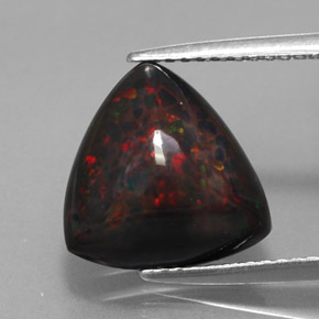 3,52 ctw natürlicher mehrfarbiger Schokoladenopal, Trillion, Lichtundurchlässig