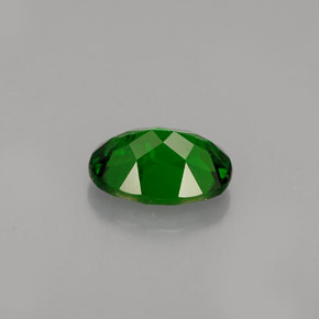 0,88 ctw natürlicher grüner Chromdiopsid, Oval Schliff, VS