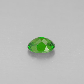 0,28 ctw natürlicher grüner Chromdiopsid, Oval Schliff, VS