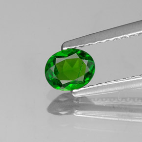 0,35 ctw natürlicher grüner Chromdiopsid, Oval Schliff, VS-SI