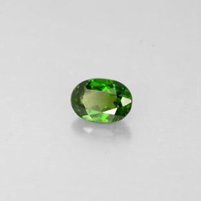 0,32 ctw natürlicher grüner Chromdiopsid, Oval Schliff, VS