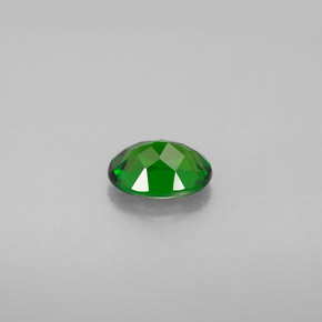 0,84 ctw natürlicher grüner Chromdiopsid, Oval Schliff, VVS-VS