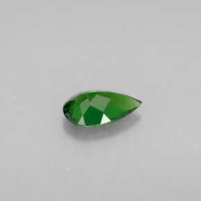 0,63 ctw natürlicher grüner Chromdiopsid, Birnenform, VS