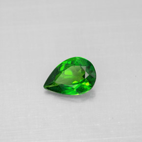 0,50 ctw natürlicher grüner Chromdiopsid, Birnenform, VS