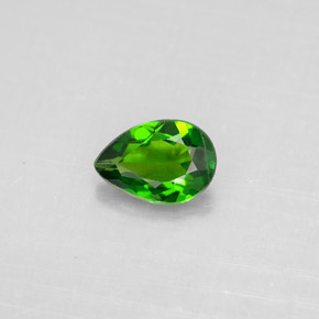 0,62 ctw natürlicher grüner Chromdiopsid, Birnenform, VS
