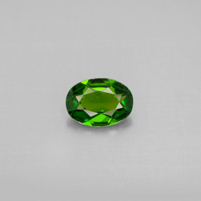 0,65 ctw natürlicher grüner Chromdiopsid, Oval Schliff, VVS