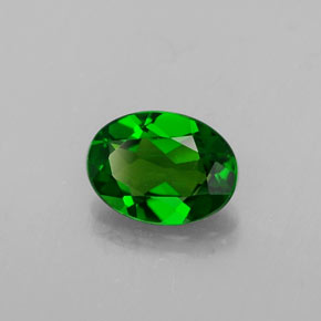 0,72 ctw natürlicher grüner Chromdiopsid, Oval Schliff, VS