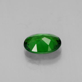 0,72 ctw natürlicher grüner Chromdiopsid, Oval Schliff, VS
