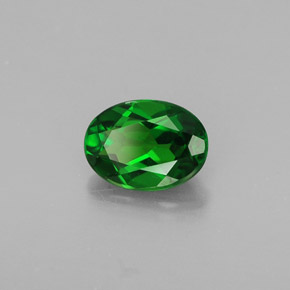0,84 ctw natürlicher grüner Chromdiopsid, Oval Schliff, VS