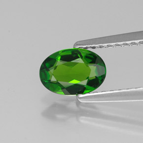 0,65 ctw natürlicher grüner Chromdiopsid, Oval Schliff, VVS