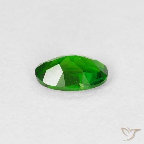 0,45 ctw natürlicher grüner Chromdiopsid, Oval Schliff, VS