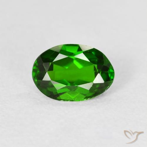 0.86ct Natürlicher Intensives Grün Chromdiopsid, Oval, VVS-VS