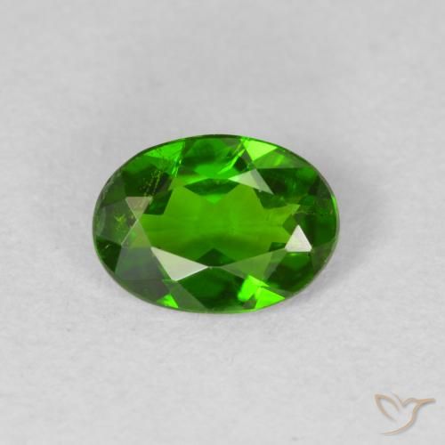 0.71ct Natürlicher dunkelgrün Chromdiopsid, Oval, VS