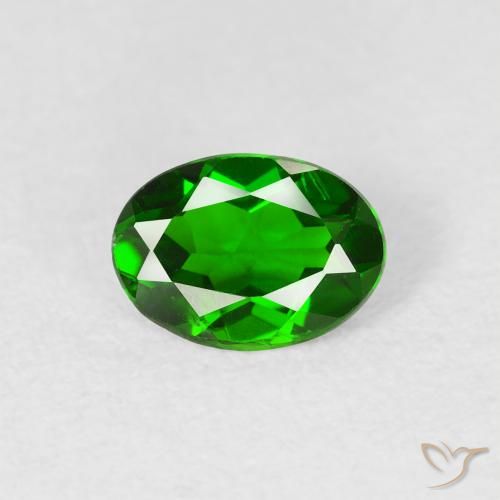 0.65ct Natürlicher Helles Waldgrün Chromdiopsid, Oval, VS