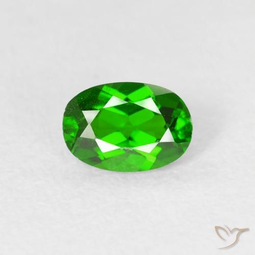 0.57ct Natürlicher dunkelgrün Chromdiopsid, Oval, VS