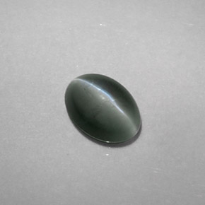 0,75 ctw natürlicher grüner Chrysoberyl Cat's Eye, Transparent, Transparent / Lichtdurchlässig