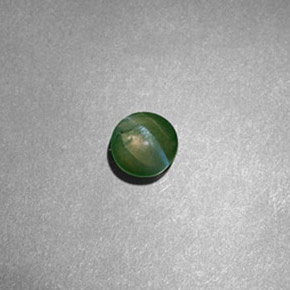 0,60 ctw natürlicher grüner Chrysoberyl Cat's Eye, Rundschliff, Lichtdurchlässig