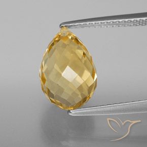 4.77ct Natürlicher gold-orange Citrin, Briolette, VVS