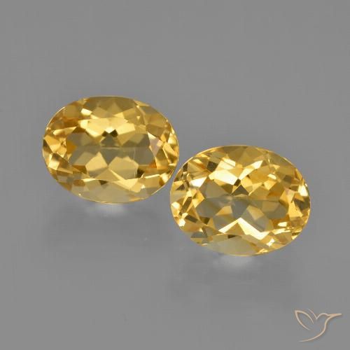3.95ctw Natürlicher Golden Citrin, Oval, VVS-VS