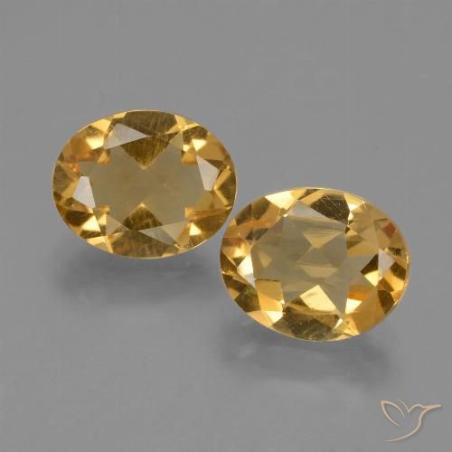 4.28ctw Natürlicher Mittel-Dunkelgold Citrin, Oval, VVS-VS