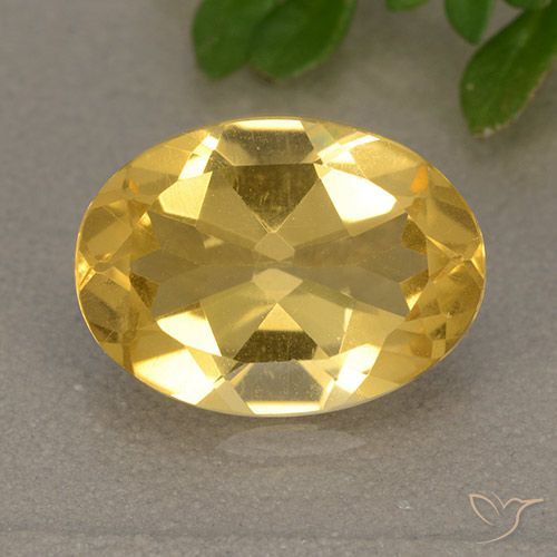 4.15ct Natürlicher Helles Gold Citrin, Oval, VVS-VS