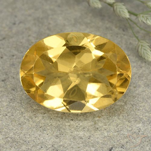 5.38ct Natürlicher gold-orange Citrin, Oval, VVS-VS