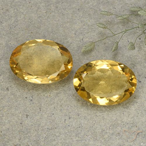 8.82ctw Natürlicher gold-orange Citrin, Oval, VVS-VS
