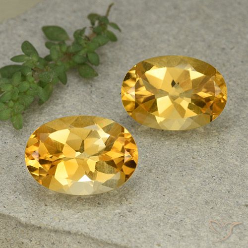 11.26ctw Natürlicher gold-orange Citrin, Oval, VVS-VS