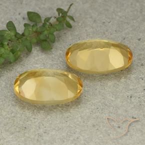 9.53 ct natürliche Mittelhelles Gold Citrin-Edelsteine, Oval, VVS-VS