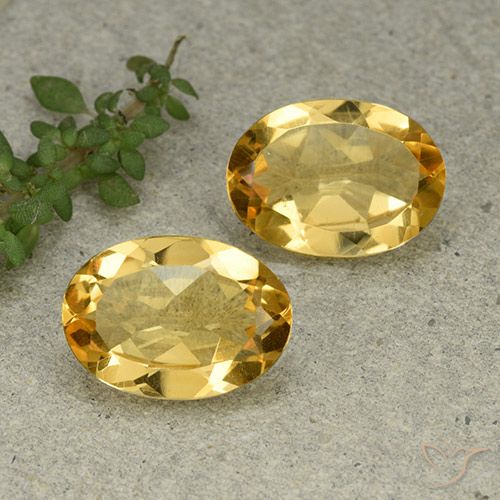 8.68ctw Natürlicher gold-orange Citrin, Oval, VVS-VS