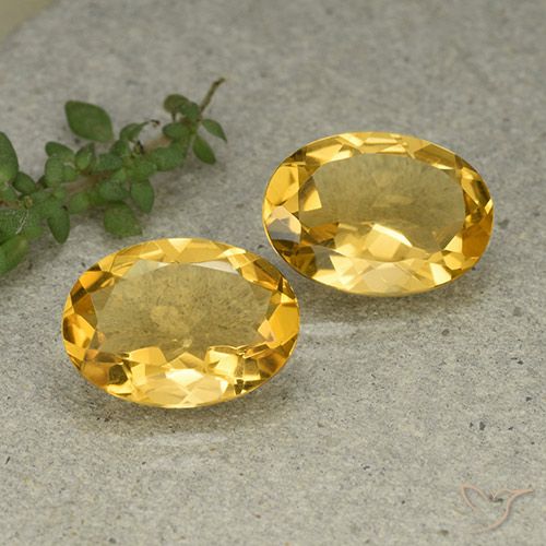 9.32ctw Natürlicher Mittelhelles Gold Citrin, Oval, VVS-VS
