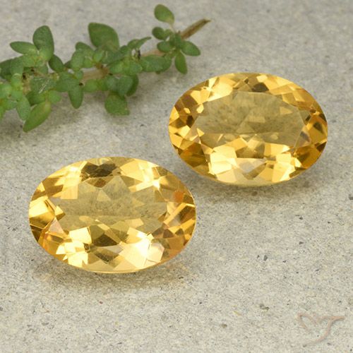 9.61ctw Natürlicher gold-orange Citrin, Oval, VVS-VS