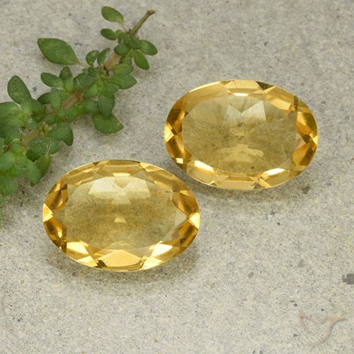 8.76ctw Natürlicher Mittelhelles Gold Citrin, Oval, VVS-VS, Photo A