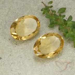 8.76 ct natürliche Mittelhelles Gold Citrin-Edelsteine, Oval, VVS-VS