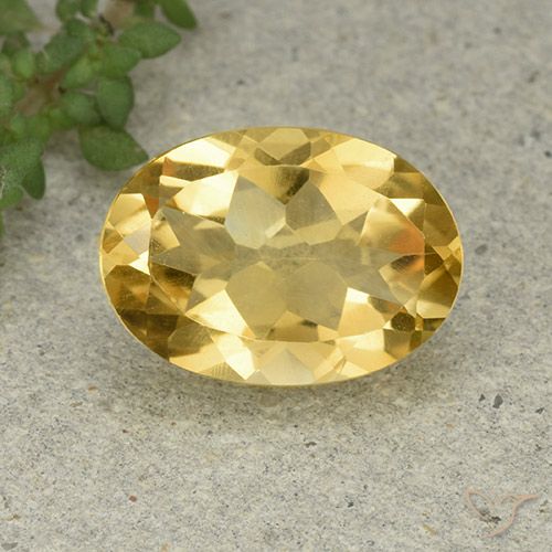 5.38ct Natürlicher gold-orange Citrin, Oval, VVS-VS