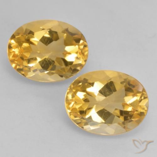 3.67ctw Natürlicher Tiefes Goldorange Citrin, Oval, VVS-VS