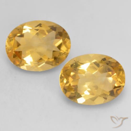 3.26ctw Natürlicher Tiefes Goldorange Citrin, Oval, VVS-VS