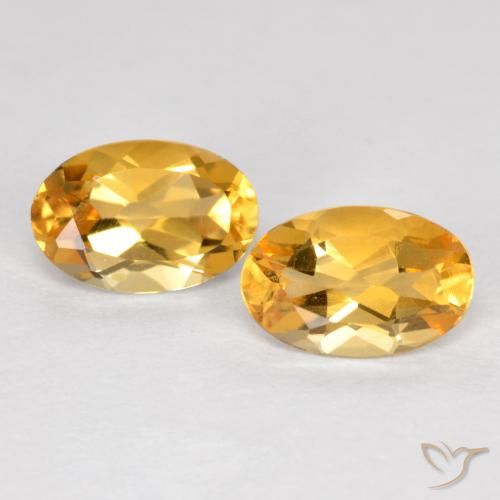 0.80ctw Natürlicher Tiefes Goldorange Citrin, Oval, VVS-VS
