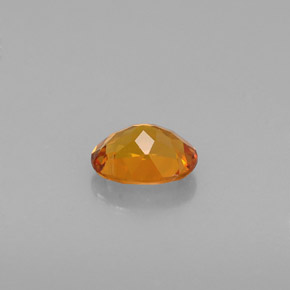 0,54 ctw natürlicher orangefarbener Clinohumit, Oval Schliff, VVS-VS