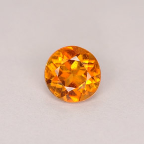 0,46 ctw natürlicher orangefarbener Clinohumit, Rundschliff, SI