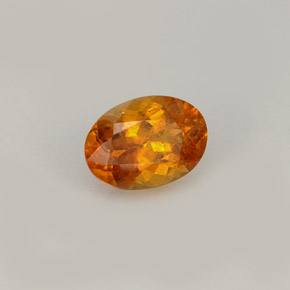0,93 ctw natürlicher orangefarbener Clinohumit, Oval Schliff, VS-SI