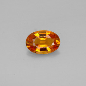 0,93 ctw natürlicher orangefarbener Clinohumit, Oval Schliff, VS-SI