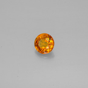 0,48 ctw natürlicher orangefarbener Clinohumit, Rundschliff, SI