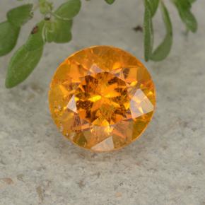 1,07 ctw natürlicher orangefarbener Clinohumit, Rundschliff, VS-SI
