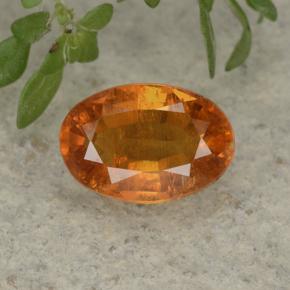 1,14 ctw natürlicher orangefarbener Clinohumit, Oval Schliff, VS-SI